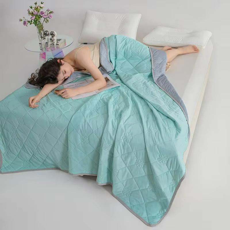 Lightweight Summer Duvet | Breathable Cotton with Dual-Sided Design for Comfort