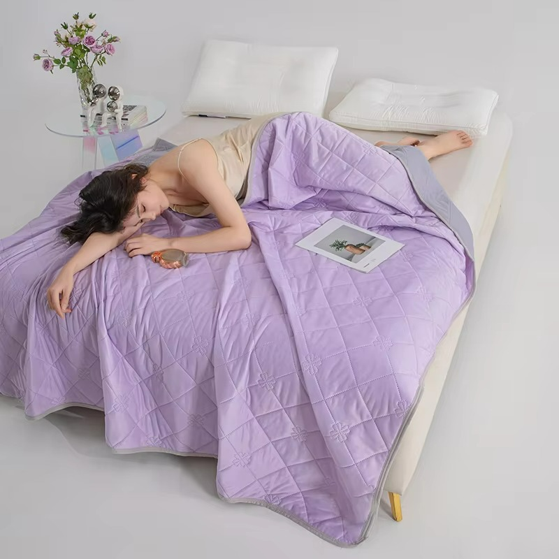 Lightweight Summer Duvet | Breathable Cotton with Dual-Sided Design for Comfort