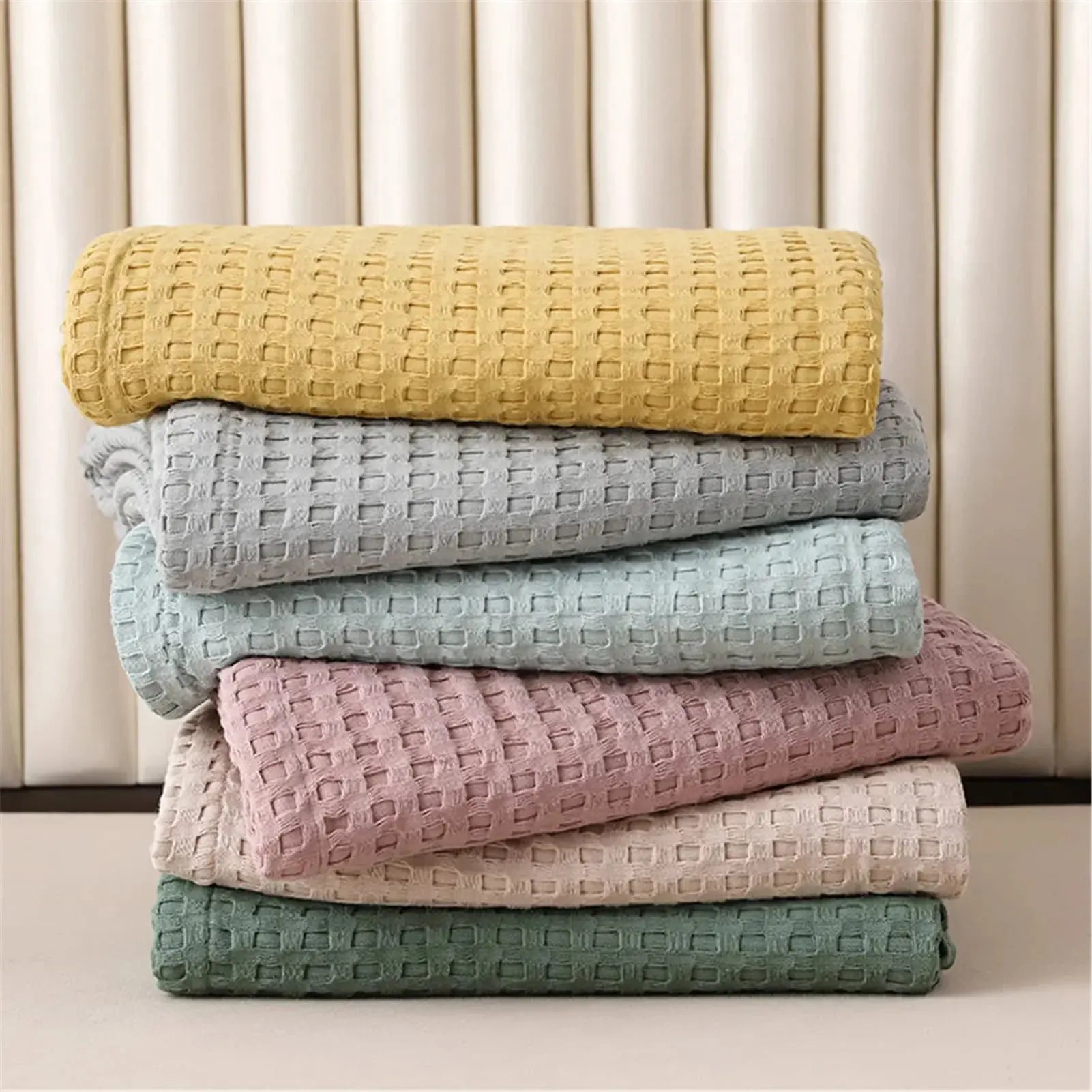 Lightweight Cotton Waffle Blanket – Summer Cooling Comfort Throw