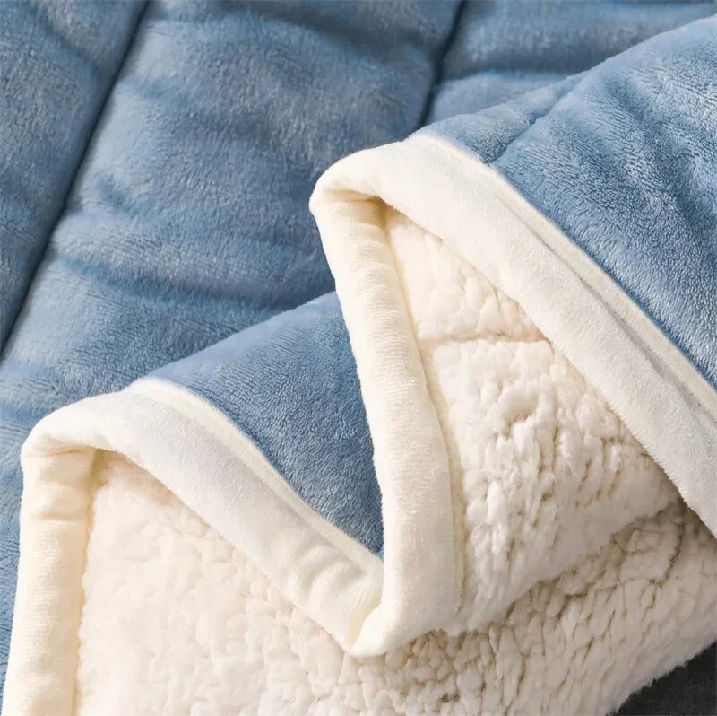 Plush Velvet Fabric Fleece Blanket - Cozy Comfort for Every Season