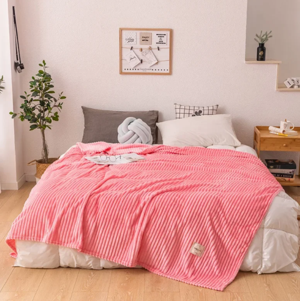 Soft Flannel Throw Blanket | Versatile Design for Comfort and Warmth