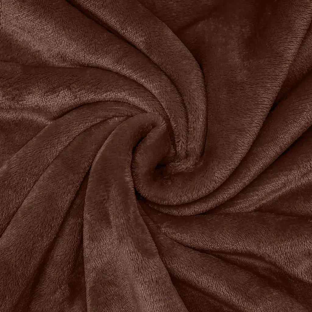 Soft Plush Fleece Blanket for All-Season Comfort