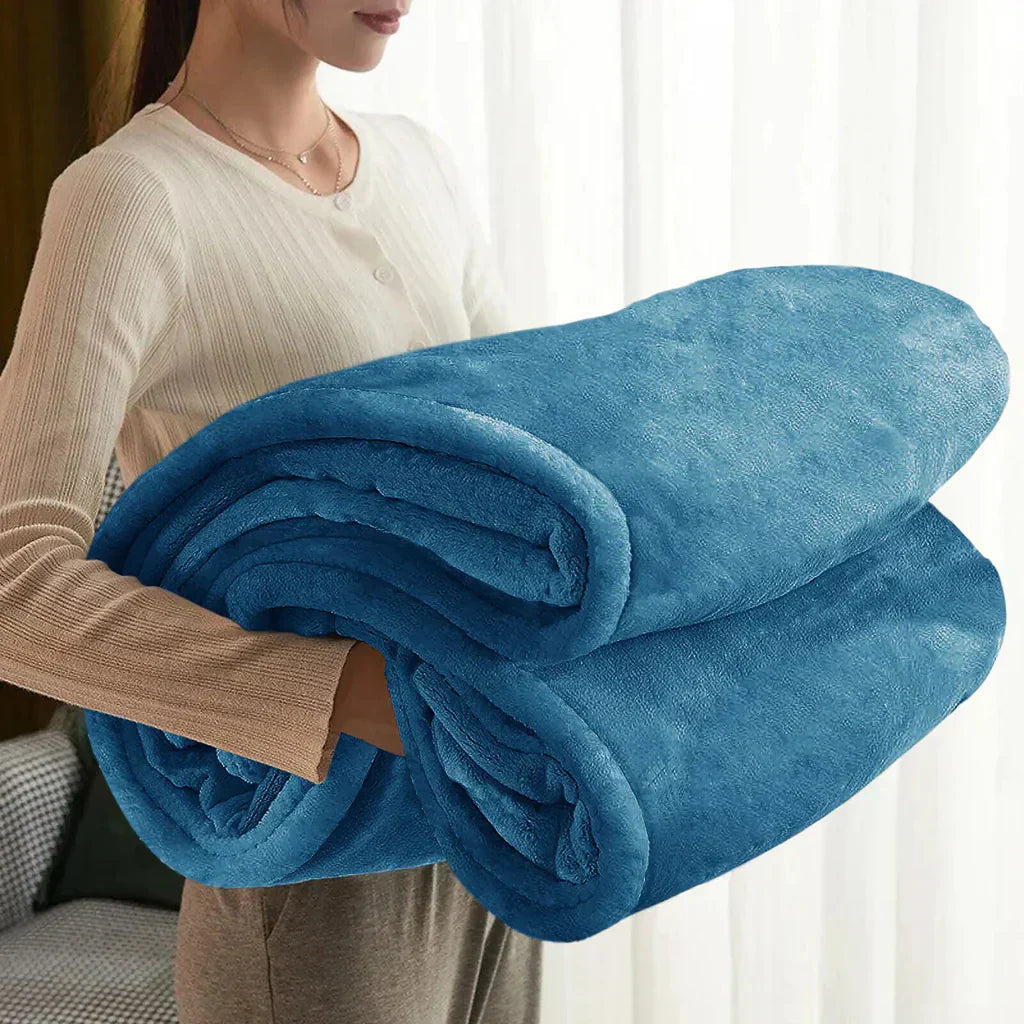 Soft Plush Fleece Blanket for All-Season Comfort