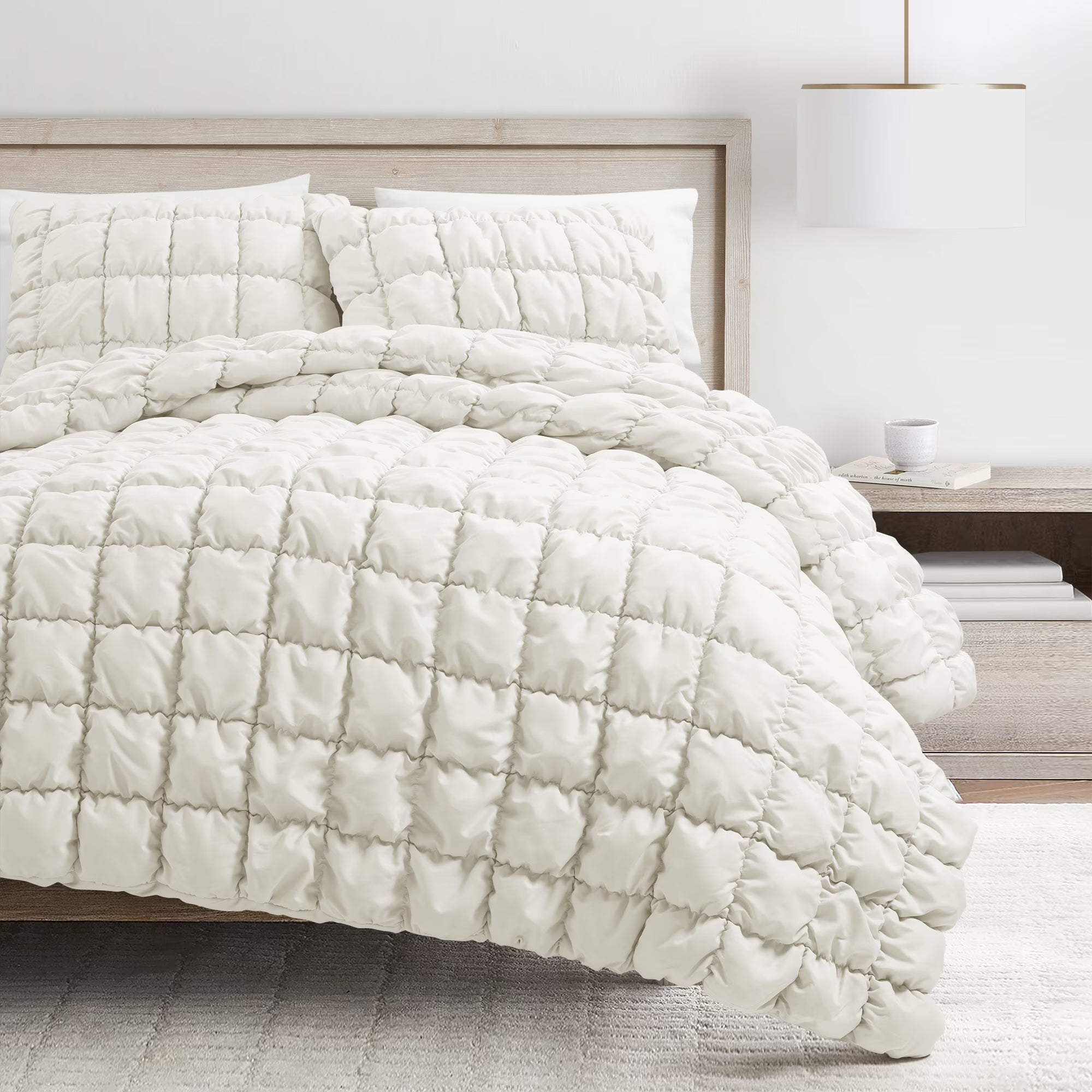 Plush Microfiber Comforter Set – Soft All-Season Bedding for Cozy Comfort
