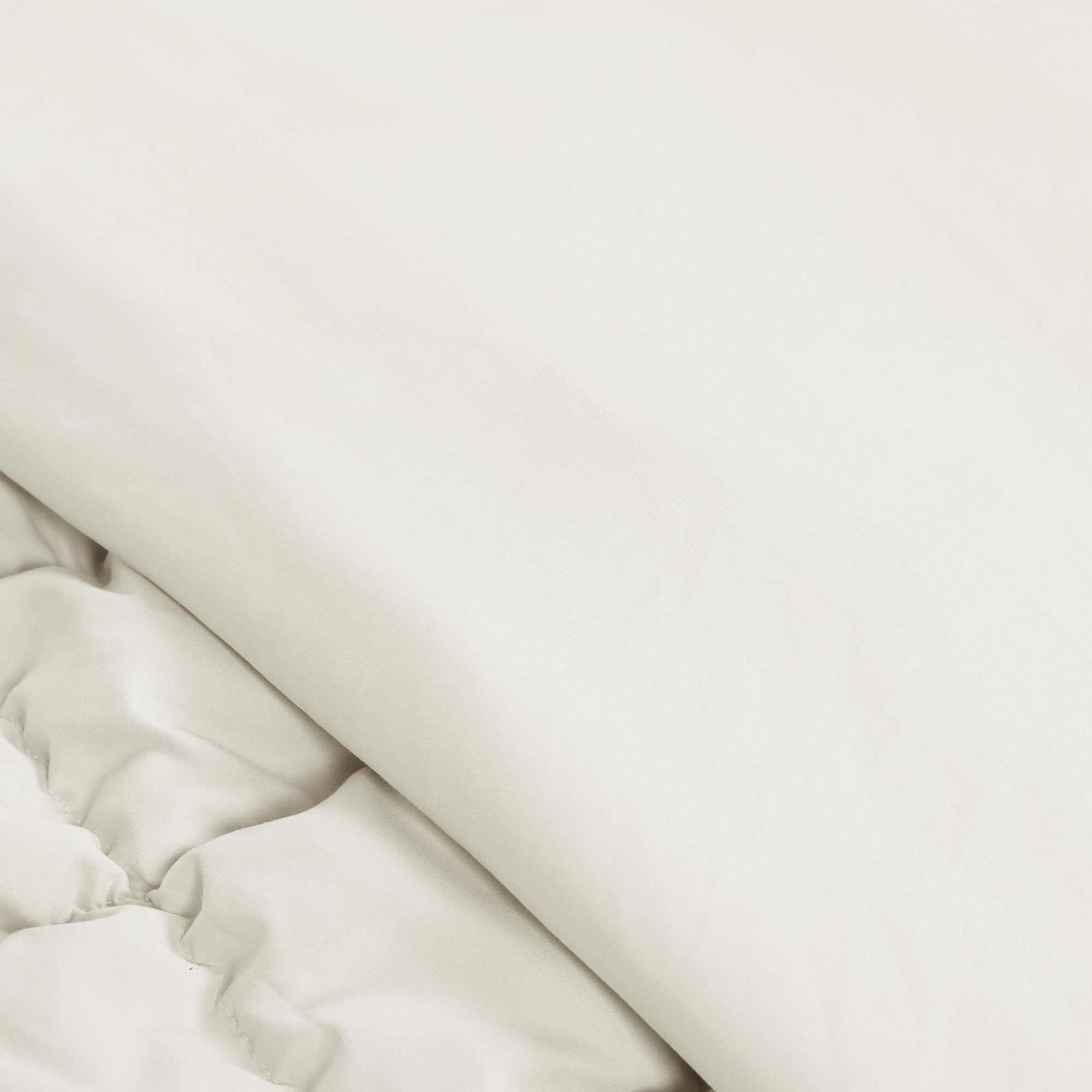 Plush Microfiber Comforter Set – Soft All-Season Bedding for Cozy Comfort