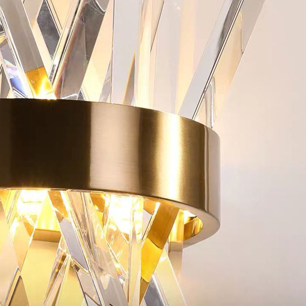 Taavita | Golden Crystal Wall Lamp – Elegance and Light in Every Room