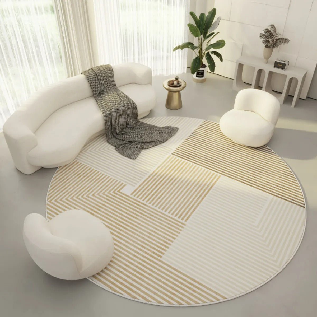 Serenity Circle Plush Polyester Rug with Modern Design