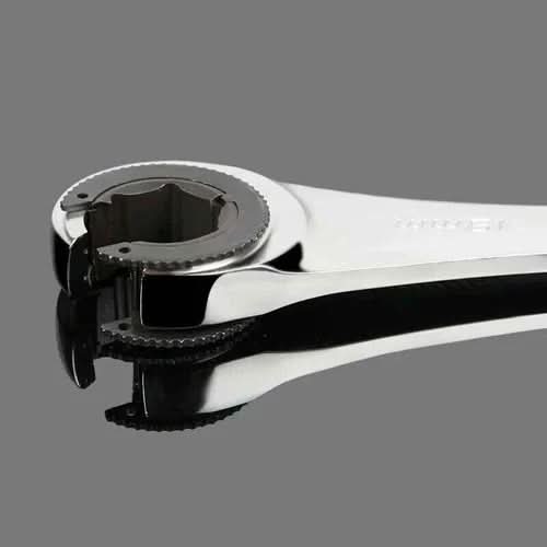 VersaGrip Adjustable Ratchet Wrench for Pipes (2-in-1)