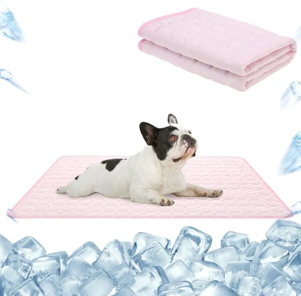 Cooling Mat for Dogs with Pressure-Activated Gel – Comfort for Warm Days
