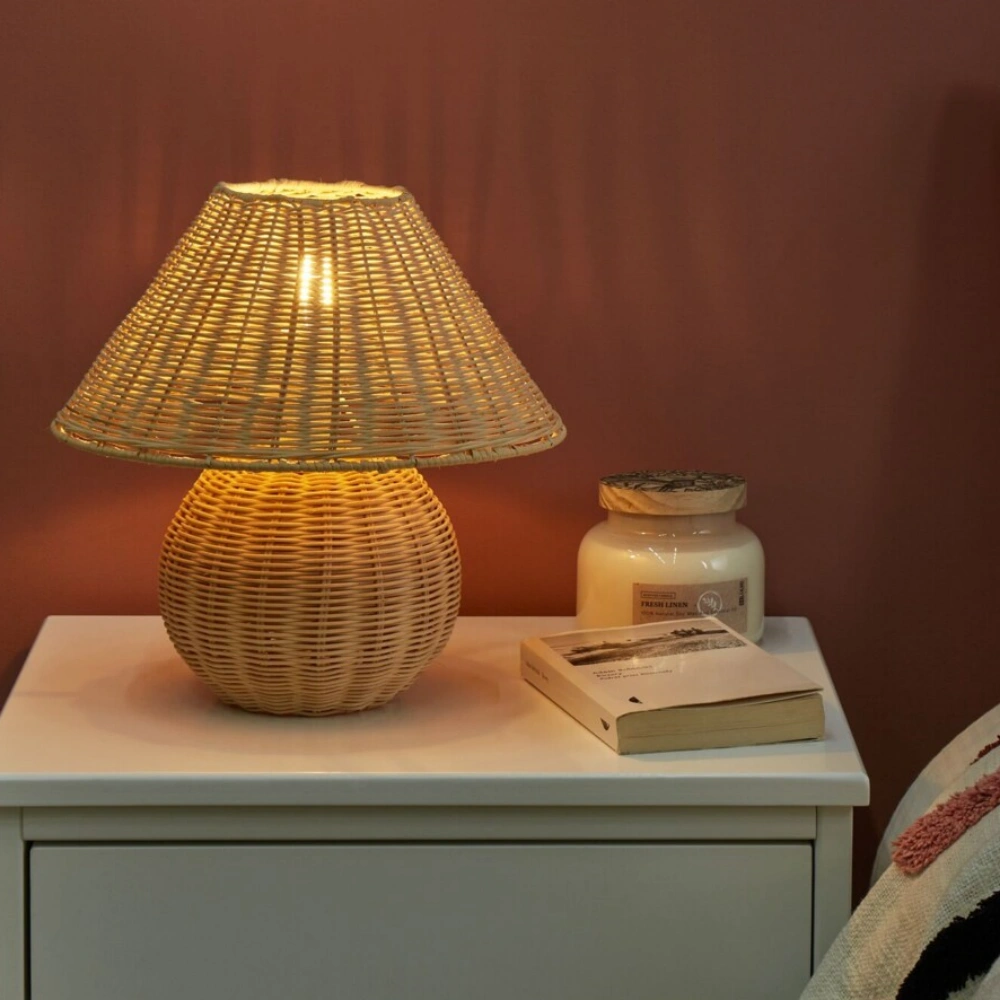 Sustainable Bamboo Desk Lamp – Chic Design for Any Space