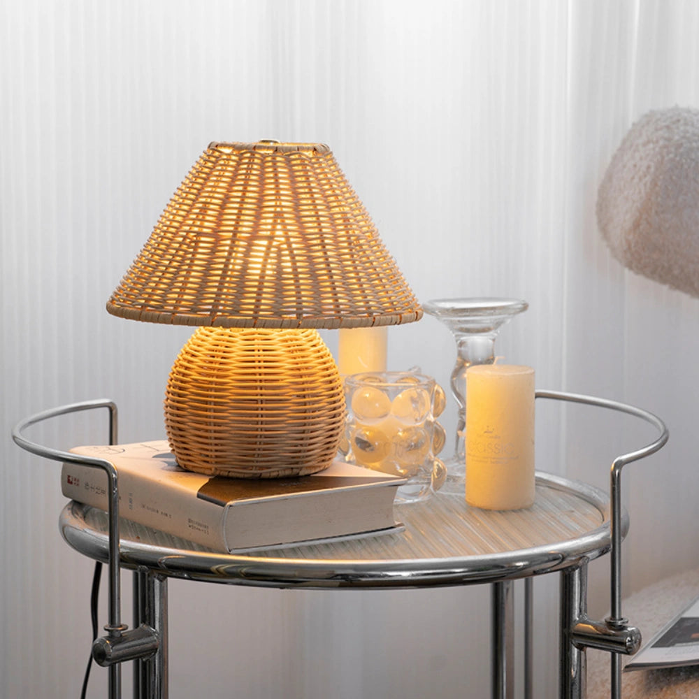 Sustainable Bamboo Desk Lamp – Chic Design for Any Space