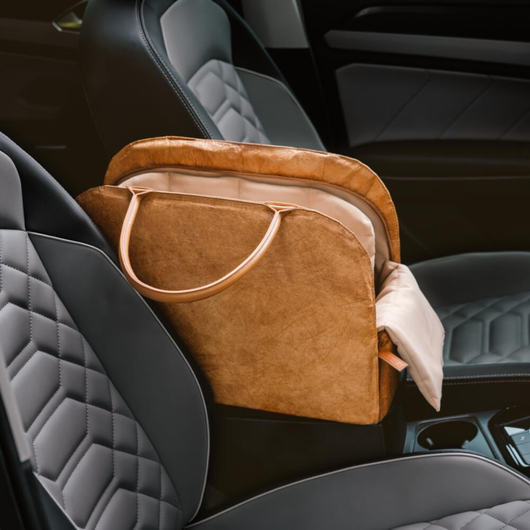 Pet Travel Carrier Bag with Expandable Storage | Safe and Stylish Design