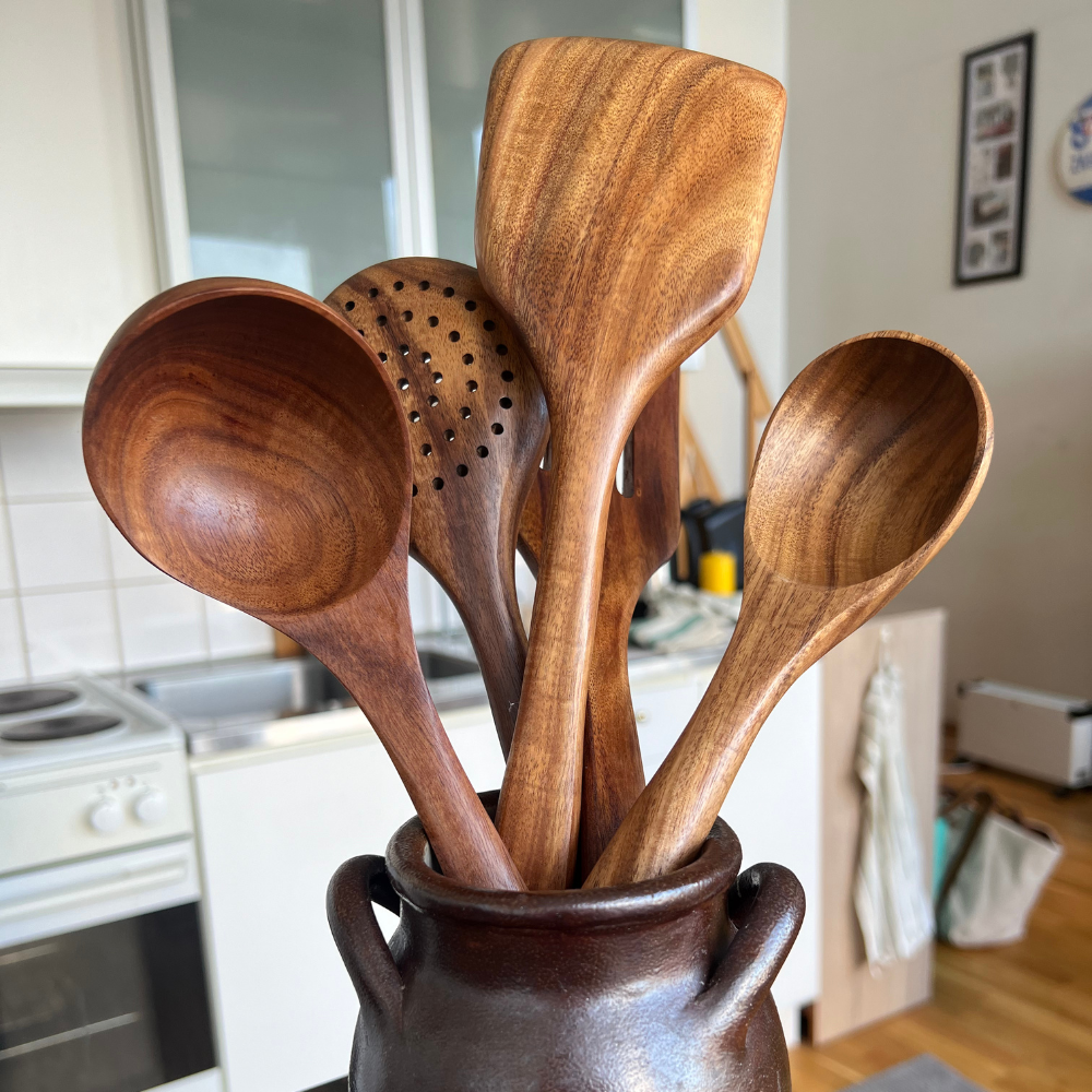 Eco-Conscious 5-Piece Wood Cooking Utensil Collection