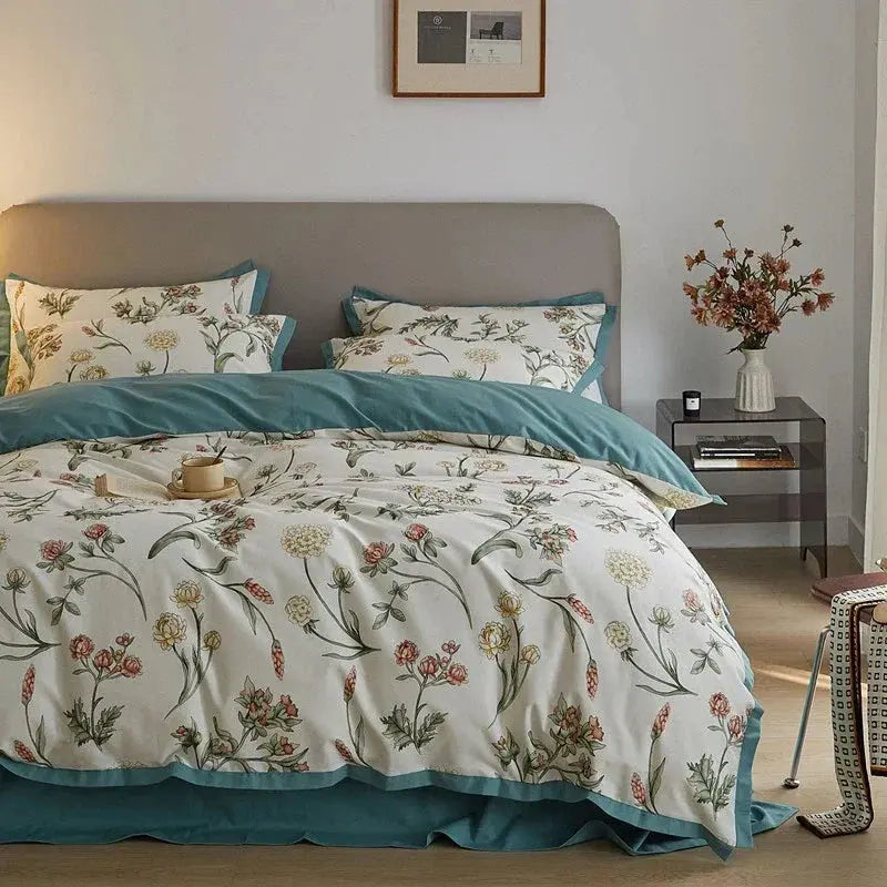 Floral Pattern Duvet Cover Set | Soft Microfiber with Concealed Zipper | Cozy Bedroom Style