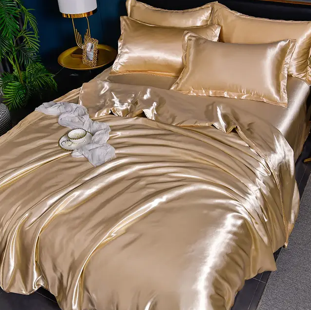 Satin Bed Linen Collection – Soft, Luxurious, Year-Round Comfort
