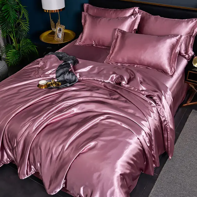 Satin Bed Linen Collection – Soft, Luxurious, Year-Round Comfort