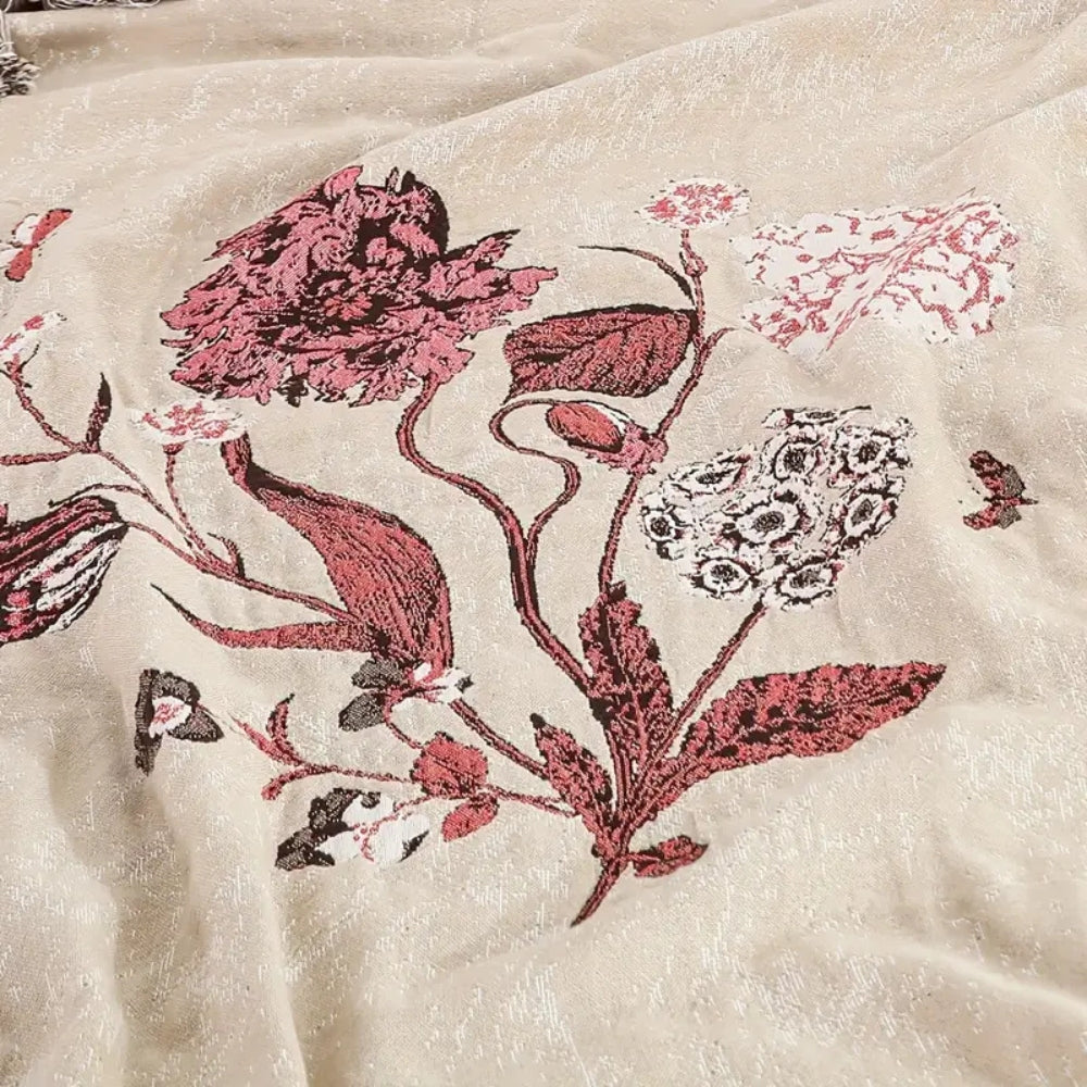 Floral Cotton Throw Blanket with Jacquard Details – Lightweight for All Seasons