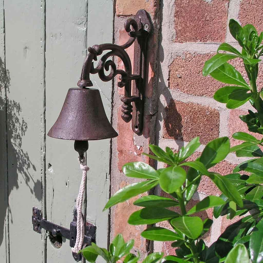 Charming Vintage-Style Cast Iron Doorbell for Elegant Entrances