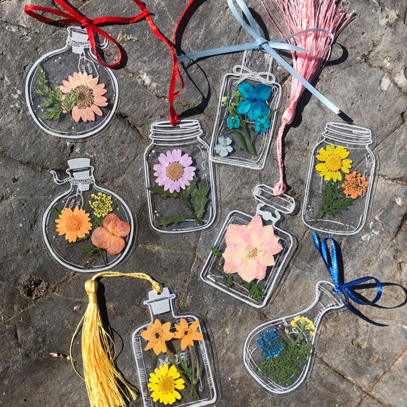 Dried Flower Bookmark Set Featuring Unique Pressed Floral Design - Ideal Gift for Nature Enthusiasts