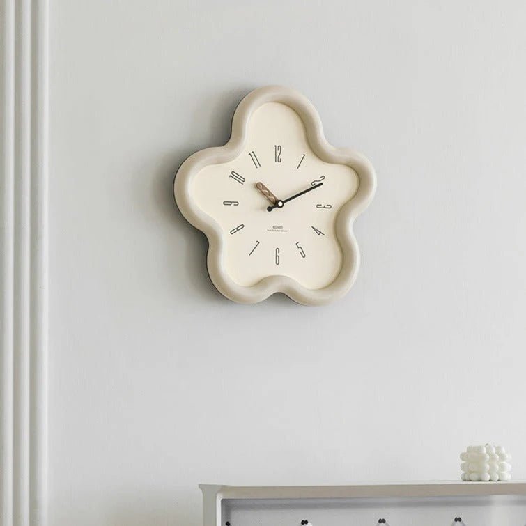 SerenityBloom 3D Floral Pendulum Wall Clock with Quiet Mechanism