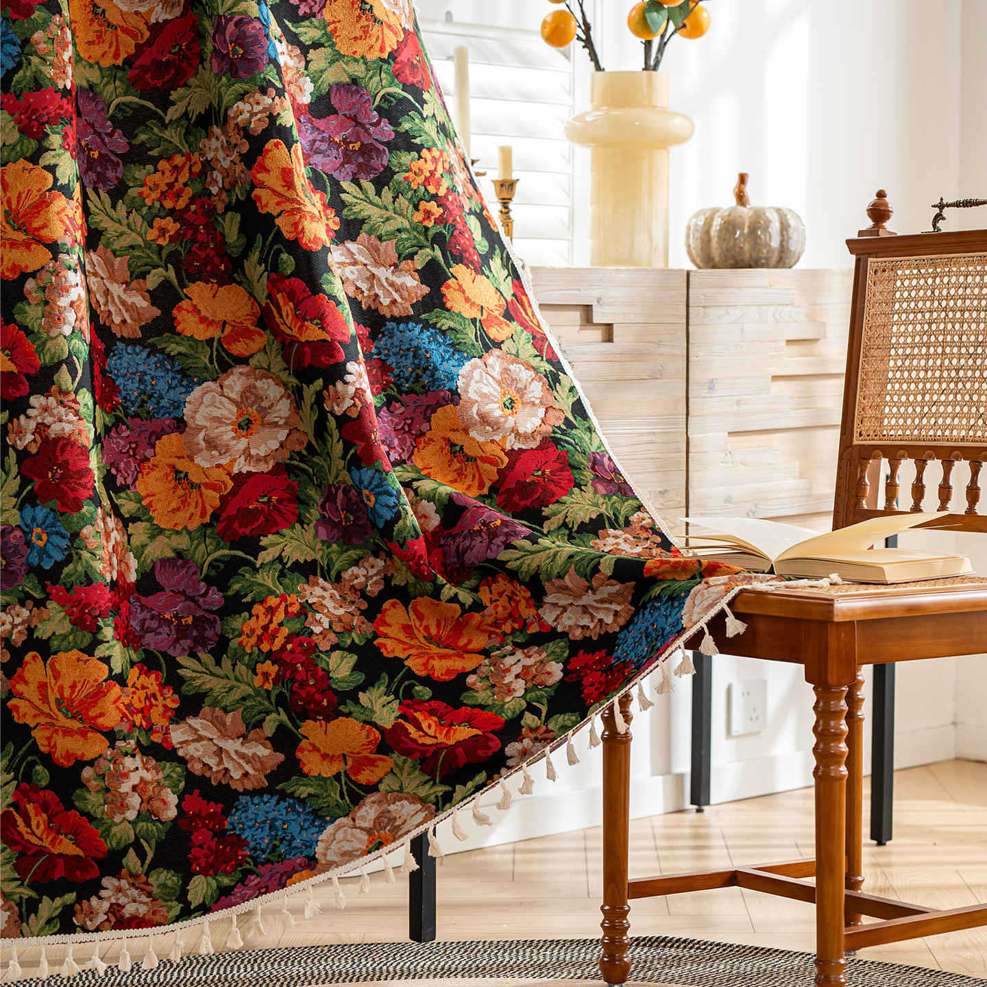 Country Haven Blackout Curtain for Cozy Spaces
