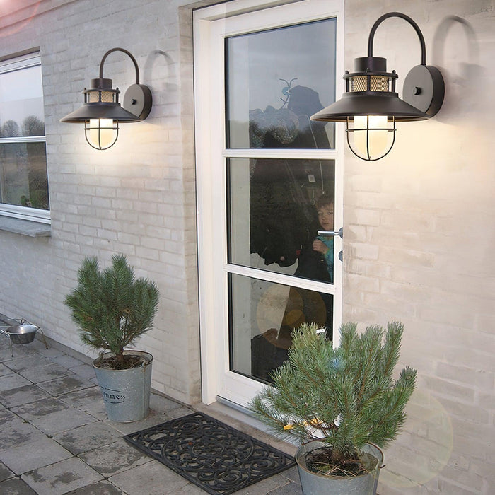 Taavita Outdoor Wall Lamp