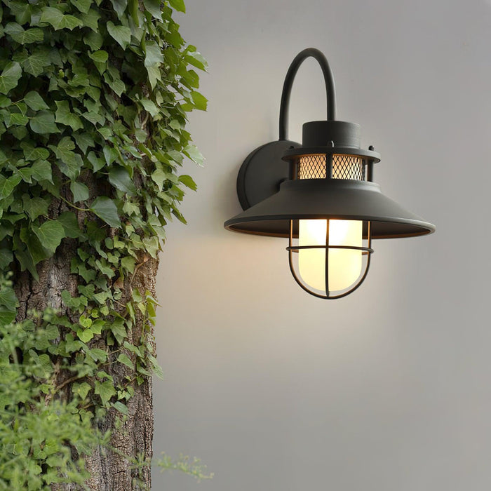 Taavita Outdoor Wall Lamp