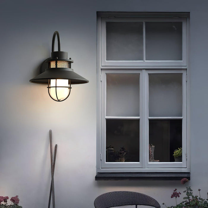 Taavita Outdoor Wall Lamp