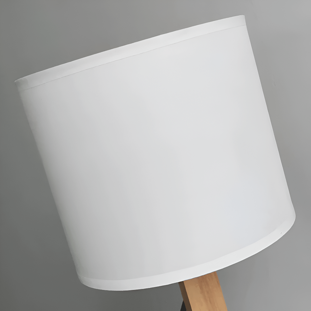 Versatile Wooden Light with Adjustable Robot Design for Work and Leisure
