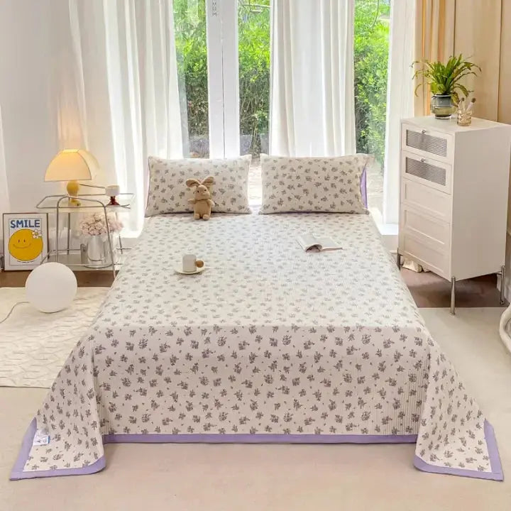 Cozy Microfiber Duvet Cover Bedding Set with Floral Pattern and Hidden Zipper