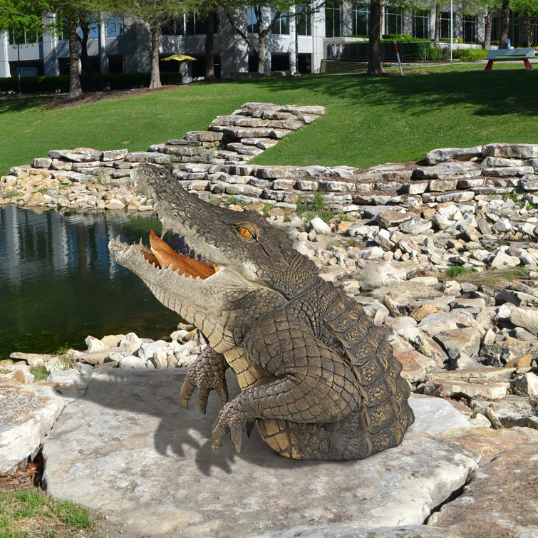 Realistic Outdoor Gator Sculpture – Durable Resin Garden Decor for Pool and Yard