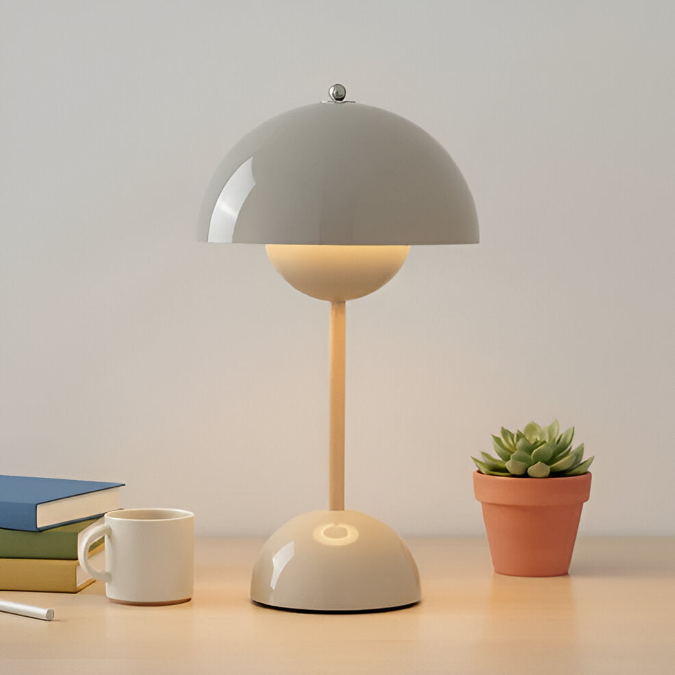 LuminousScape Adjustable Table Lamp – Chic & Cozy Lighting