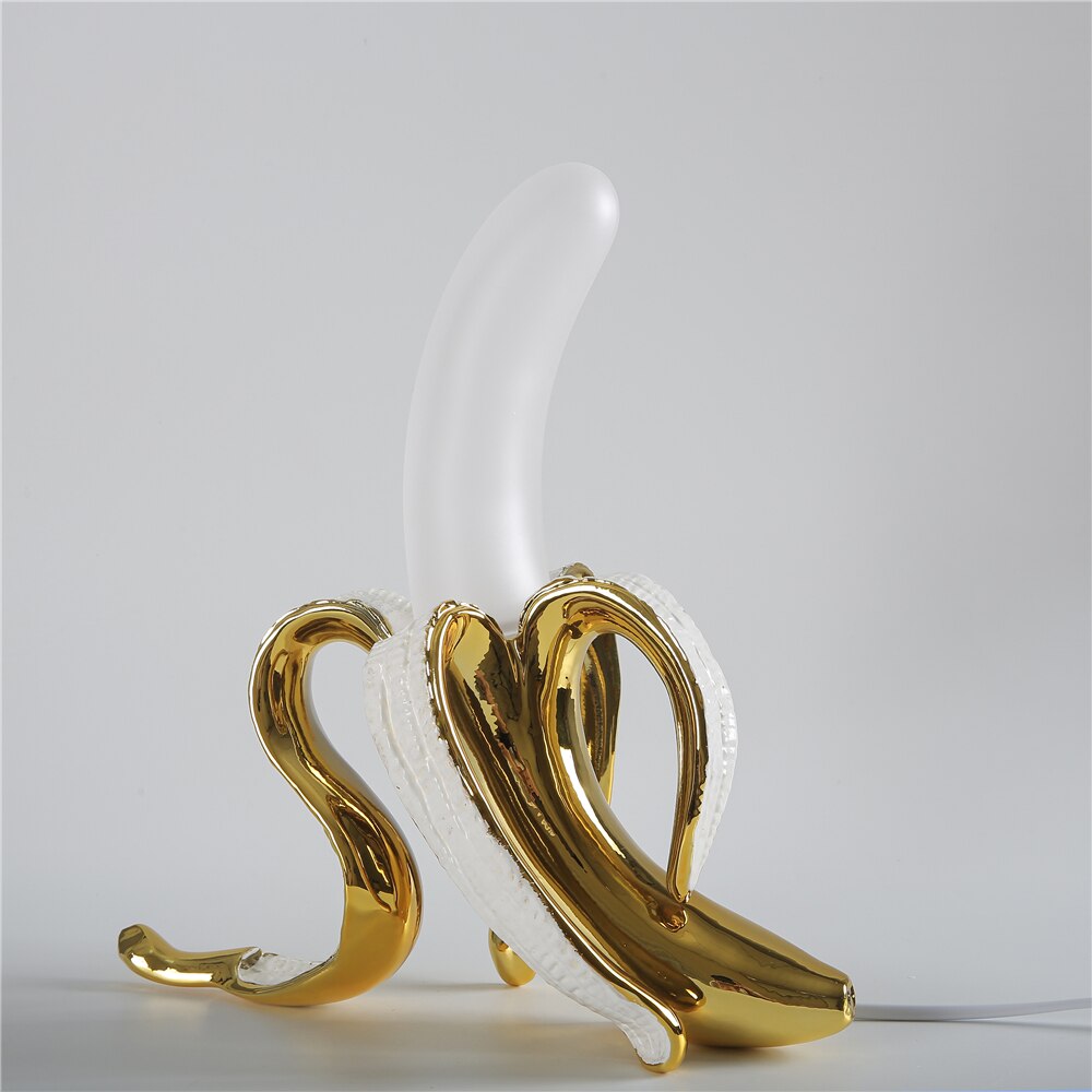 Sculpted Elegance Table Lamp with Brass and Chrome Finish