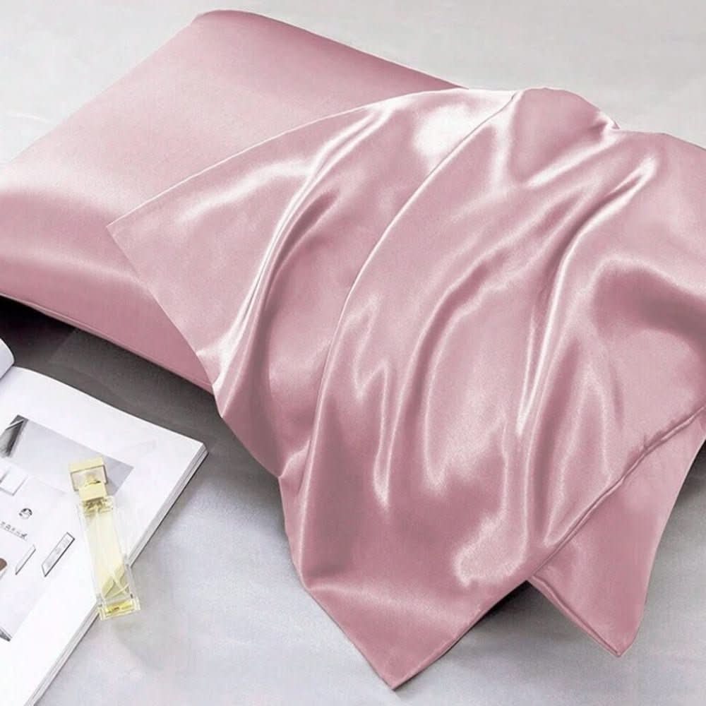 SilkDream Pillowcase - Soft Silk for Restful Sleep