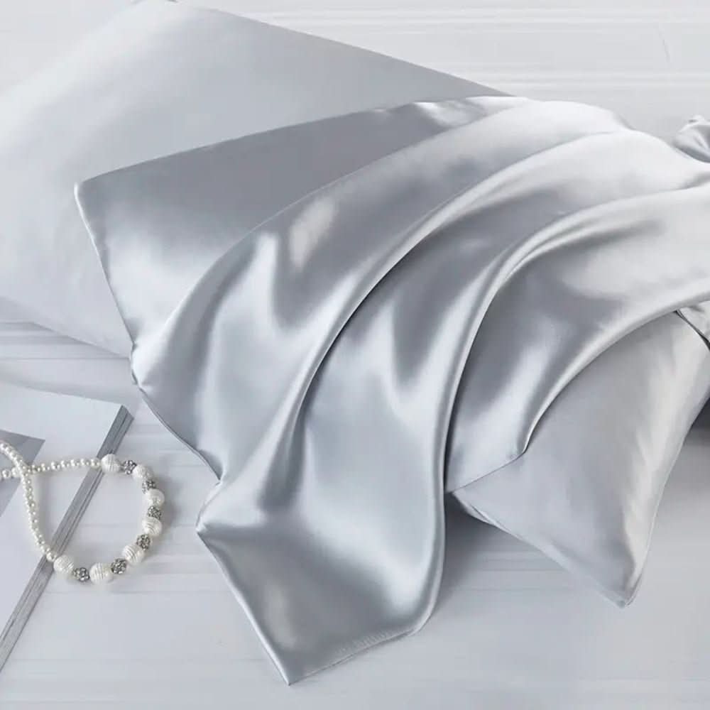 SilkDream Pillowcase - Soft Silk for Restful Sleep