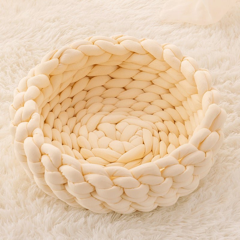 CozyNest Soft Wool Pet Bed with Elevated Edge Protection