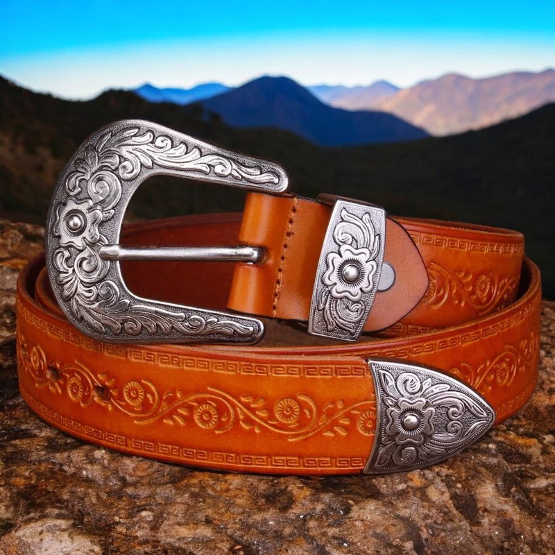Classic Western Leather Belt with Detailed Silver Buckle – Durable Cowhide