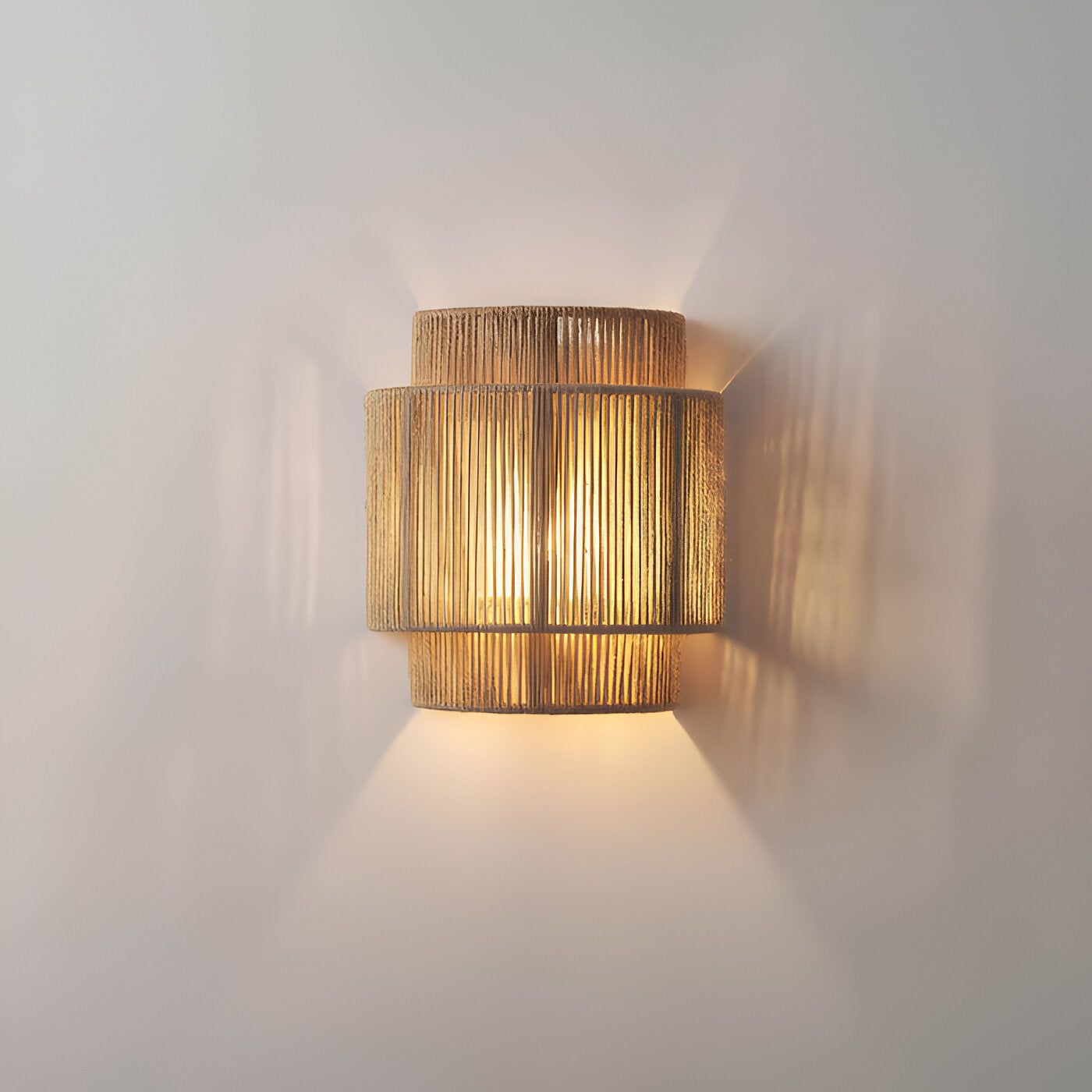 Taavita Wall Lamp - Rattan Lampshade with Hemp Rope - Boho Wall Decoration