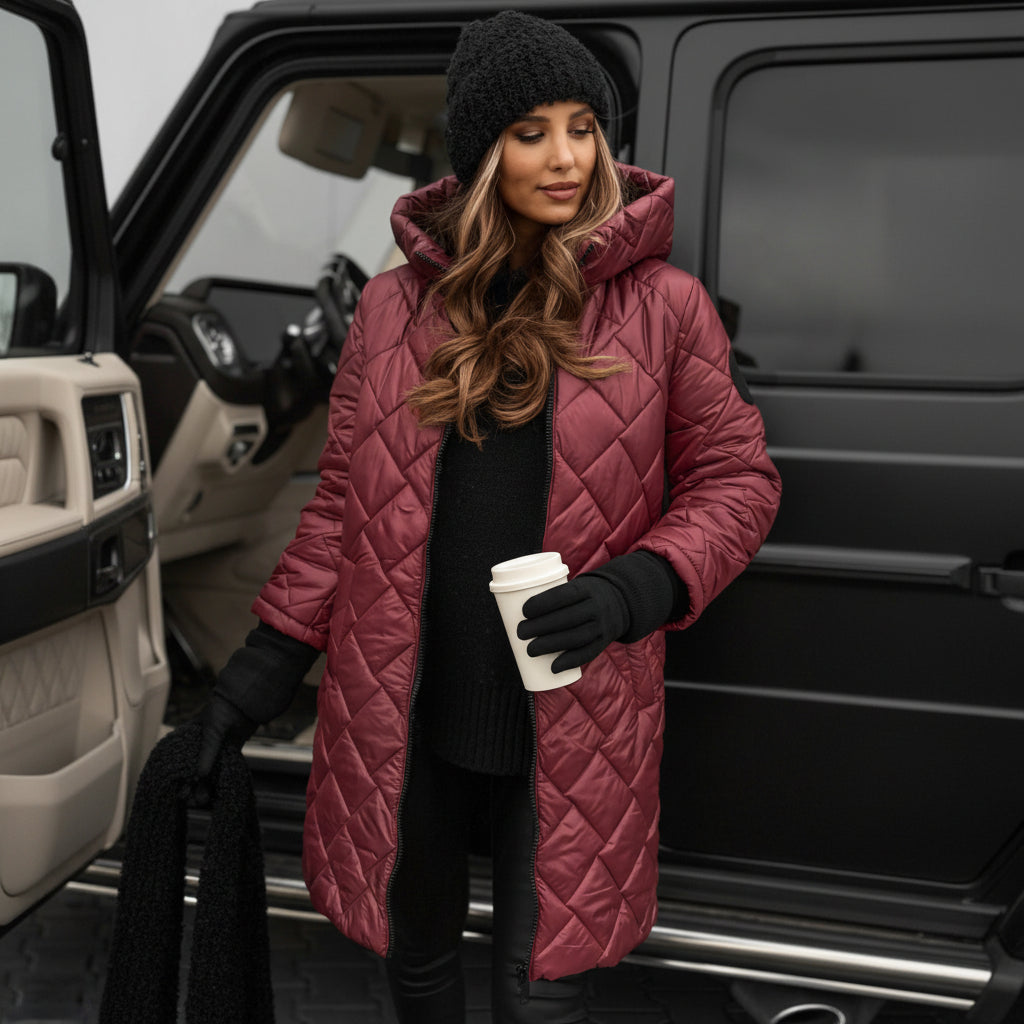Cozy Insulated Jacket with Hood for Winter Comfort