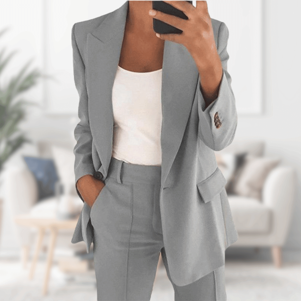 Women's Tailored Pantsuit Set | Elegant Timeless Design | High-Quality Fabrics & Handcrafted Details | Comfortable Fit