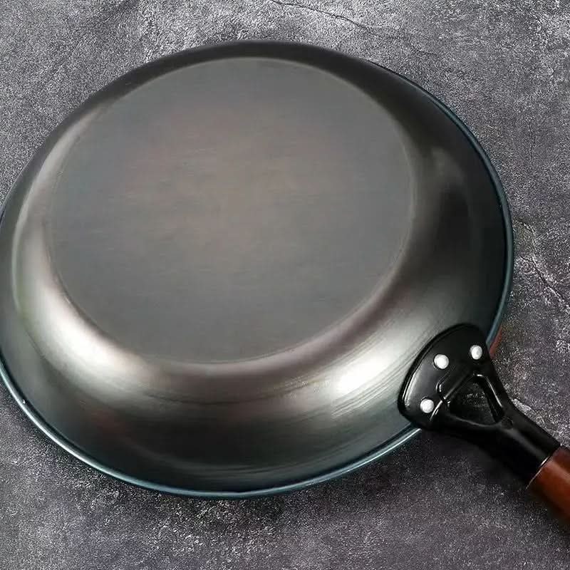 DurableChef Cast Iron Skillet - Versatile Nonstick Cookware