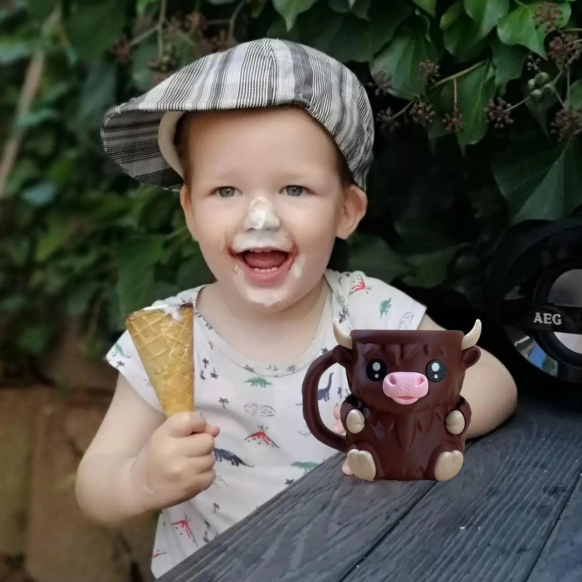 Cow Design Insulated Ice Cream Cup with Spoon Holder – Functional & Cute