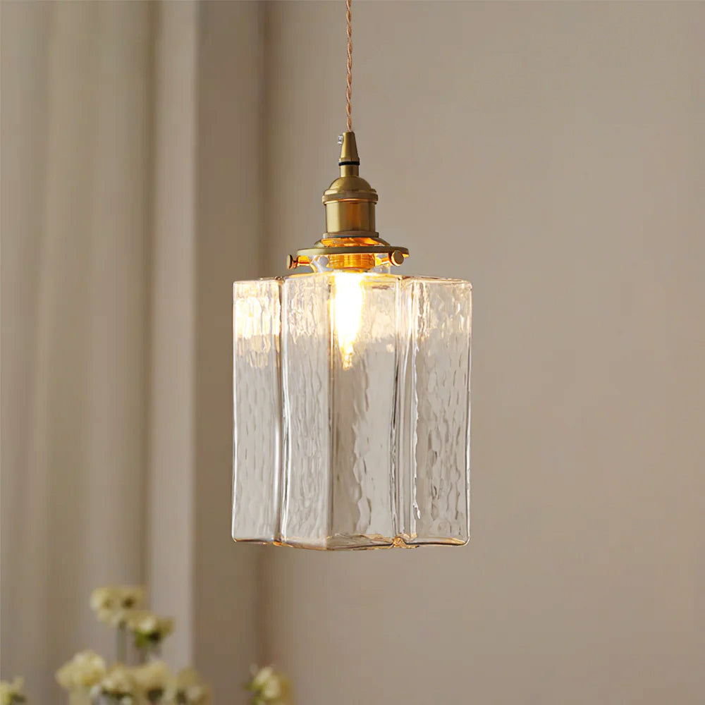 Contemporary Kitchen Pendant Light Fixture in Elegant Glass Design