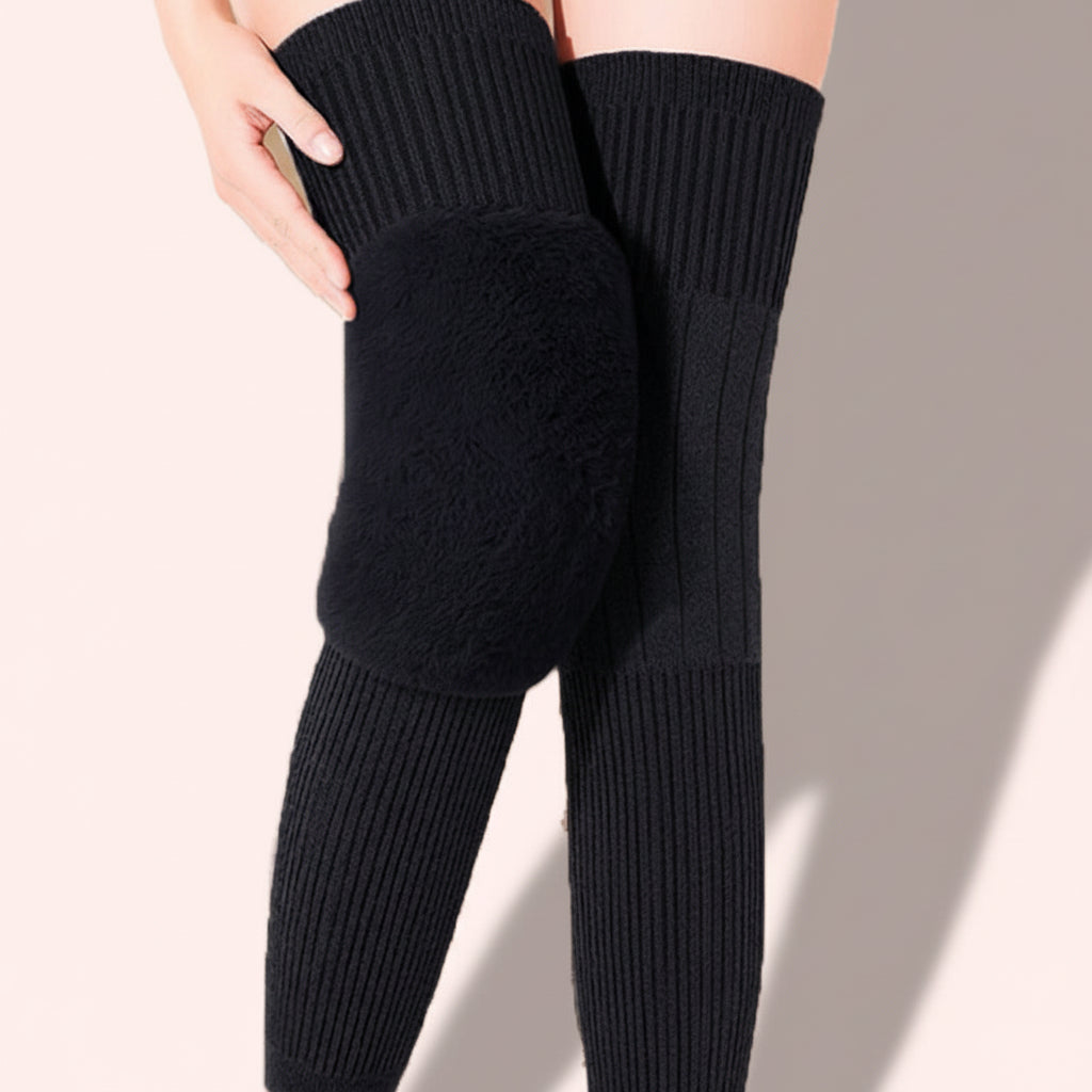 Insulated Knee Support for Cold Weather Comfort