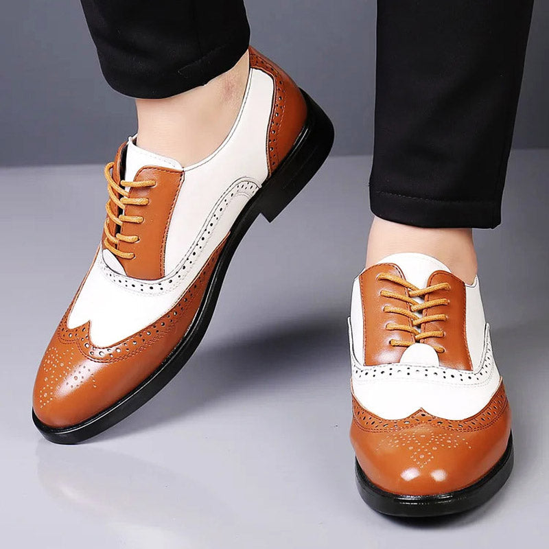 Brogue Lace-Up Shoes in Two-Tone Leather – Versatile Footwear for All Events