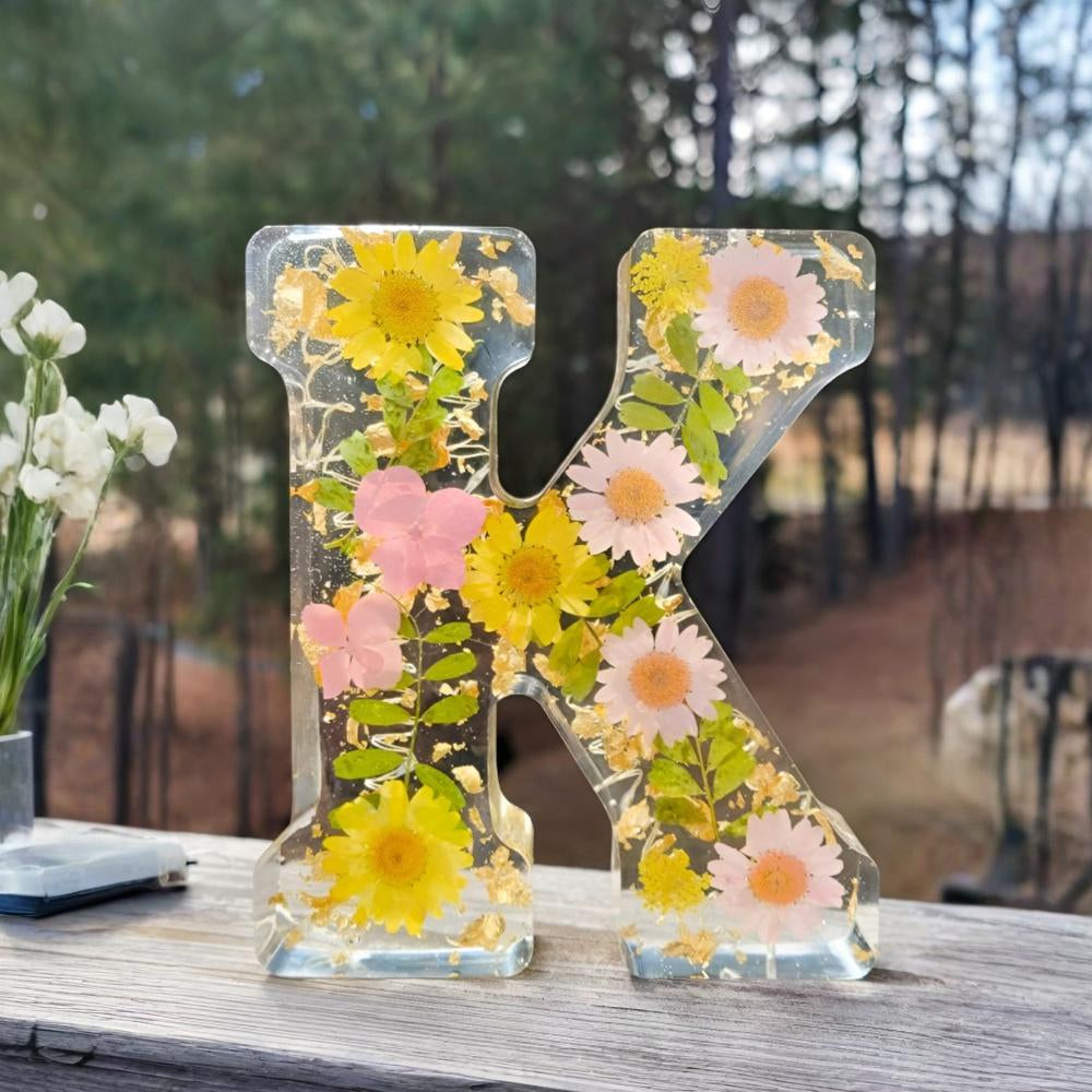 Custom Floral LED Letter Lamp for Cozy Spaces