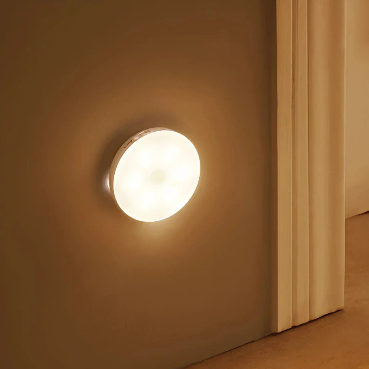 Smart LED Motion-Activated Lamp with USB Charging
