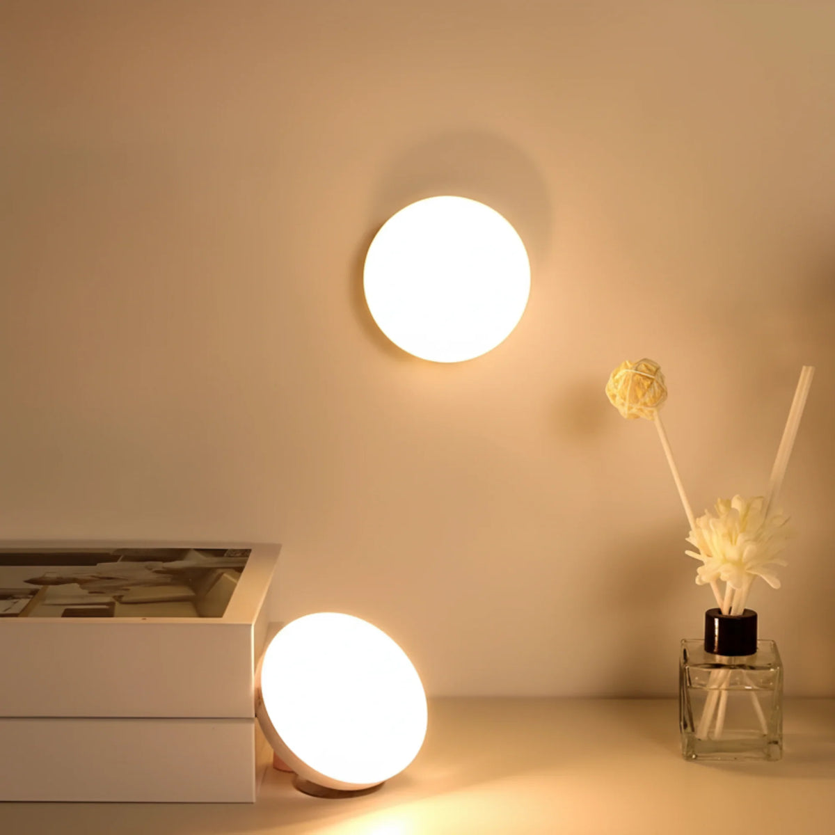 Smart LED Motion-Activated Lamp with USB Charging