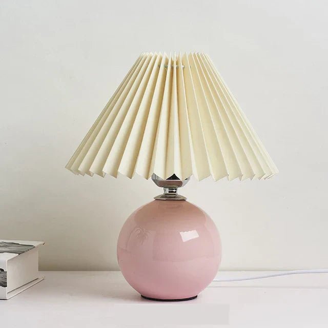 Chic Heritage Table Lamp with Adjustable Shade