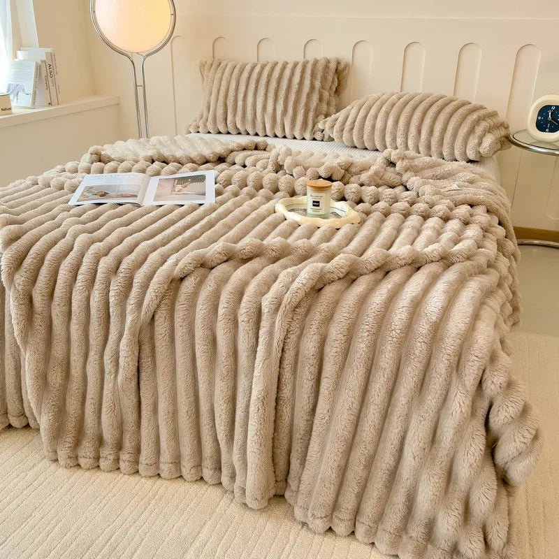 SnuggleSoft Plush Faux Fur Throw Blanket for Home & Travel